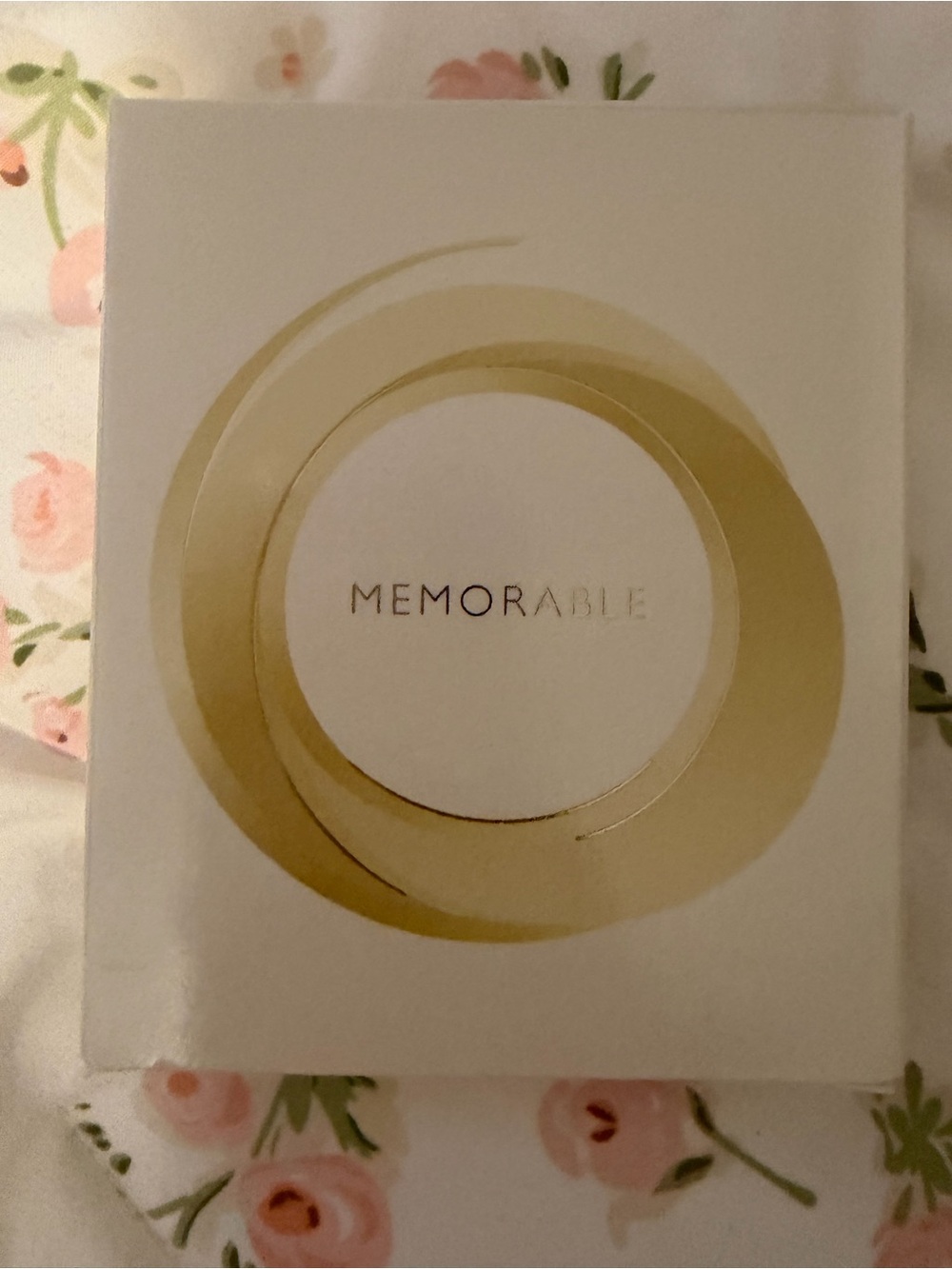 Avon Memorable Bath & Body Moisturizer - White and Gold Packaging
